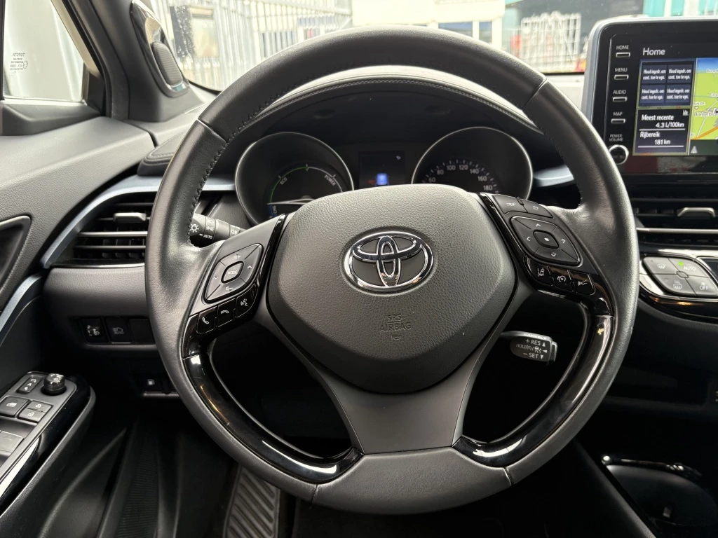Hoofdafbeelding Toyota C-HR