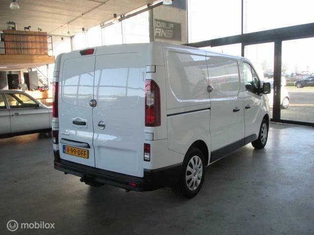 Hoofdafbeelding Nissan NV300