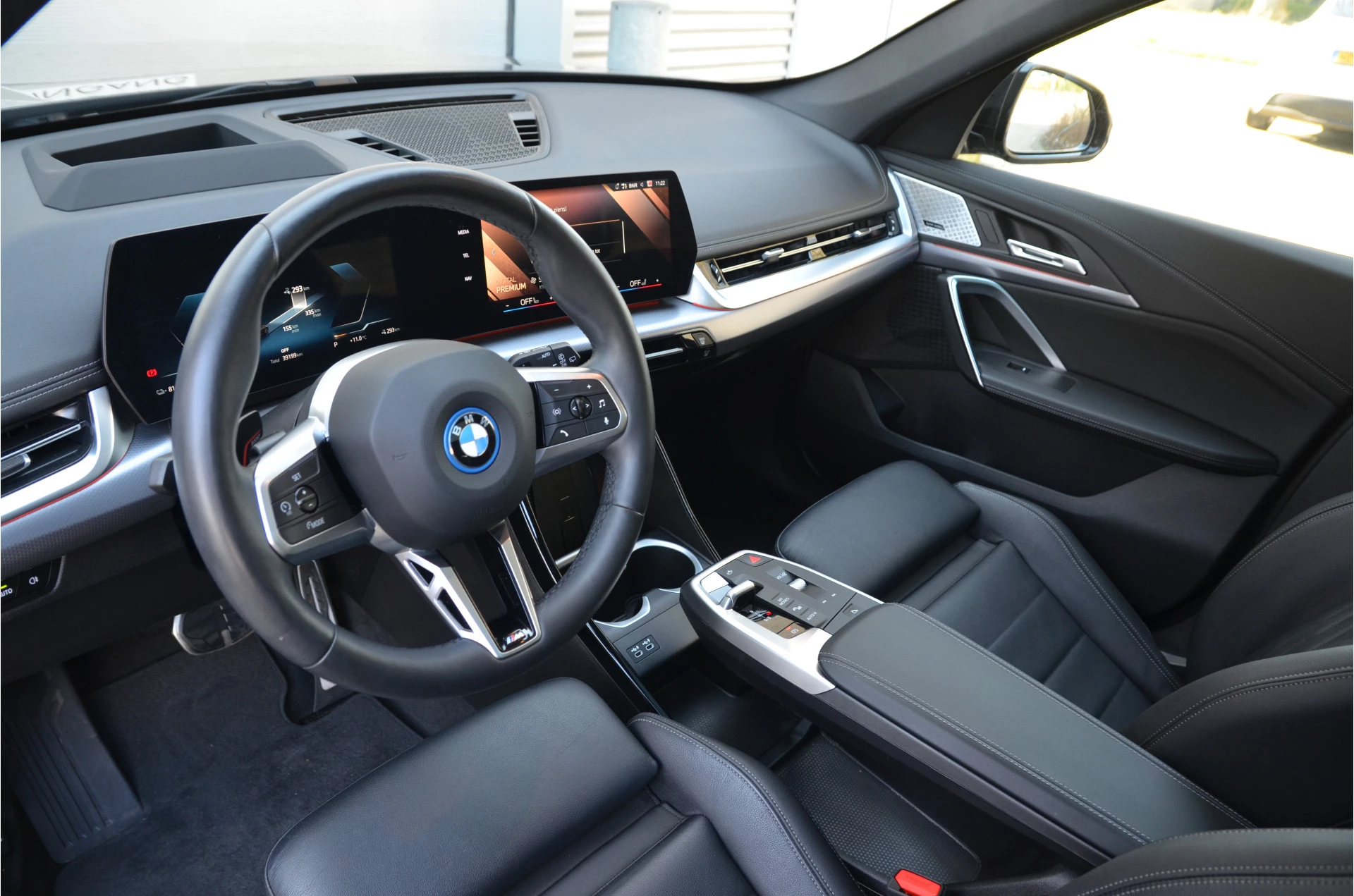 Hoofdafbeelding BMW iX1