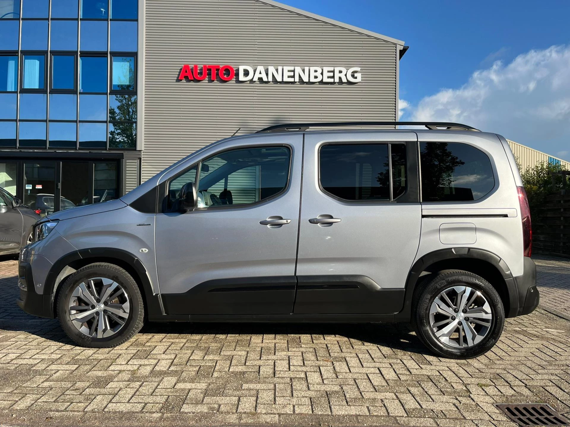 Hoofdafbeelding Peugeot Rifter