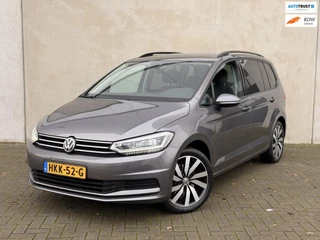 Volkswagen Touran 1.4 TSI DSG Highline 18'' LED Trekhaak Standkachel Keyless