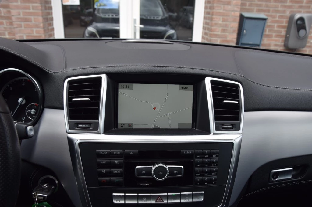 Hoofdafbeelding Mercedes-Benz M-Klasse