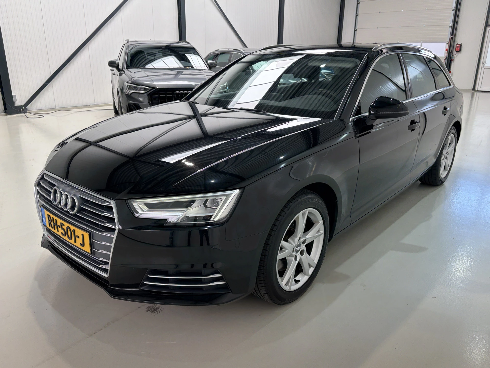 Hoofdafbeelding Audi A4