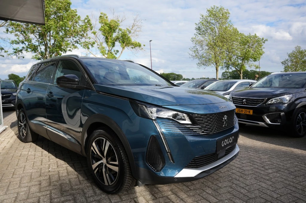 Hoofdafbeelding Peugeot 5008