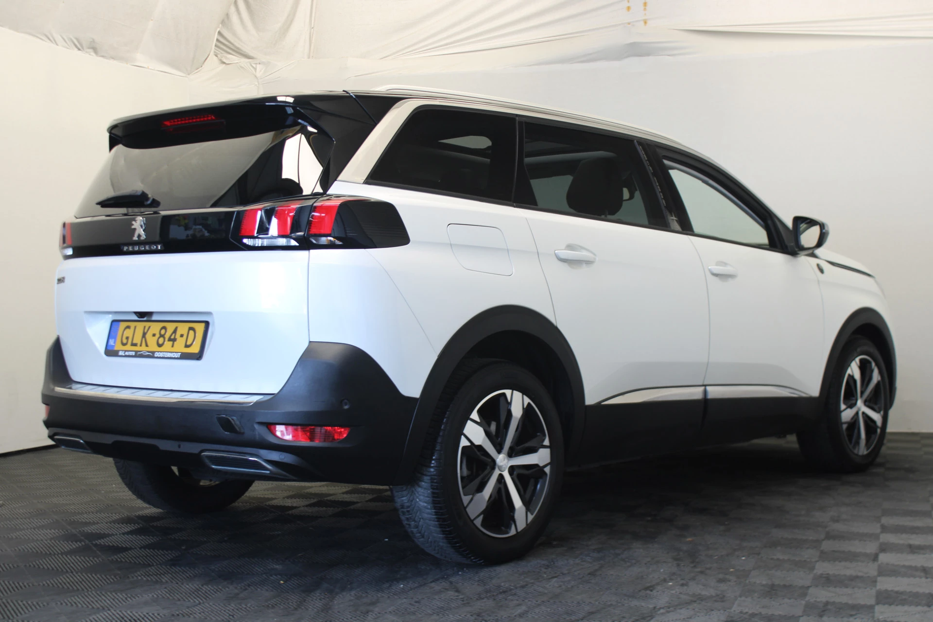 Hoofdafbeelding Peugeot 5008