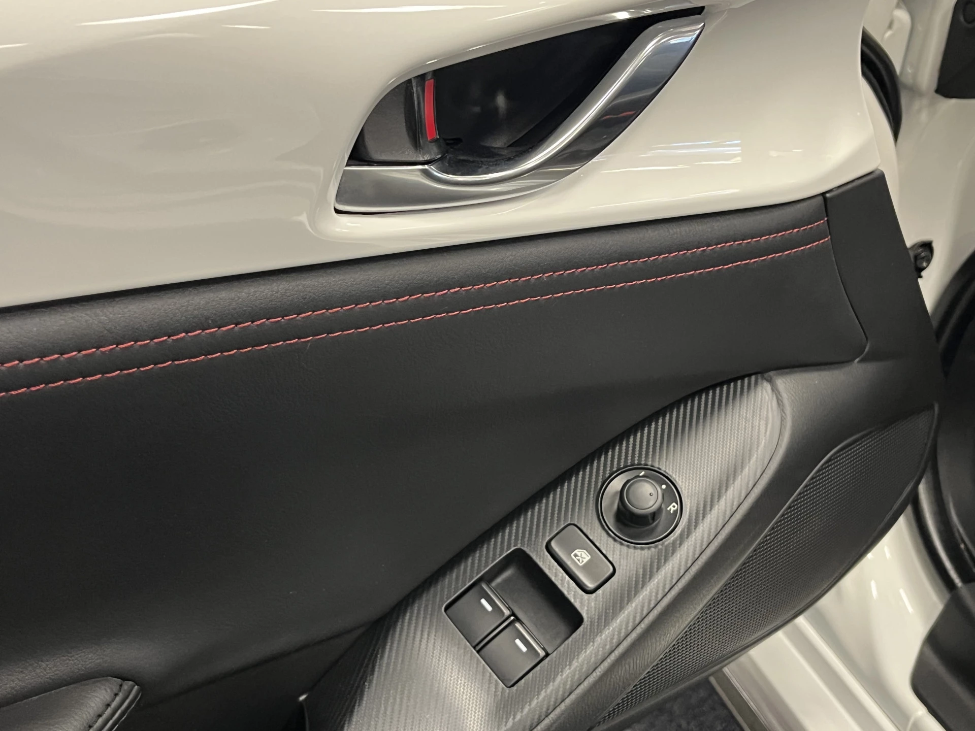 Hoofdafbeelding Mazda MX-5