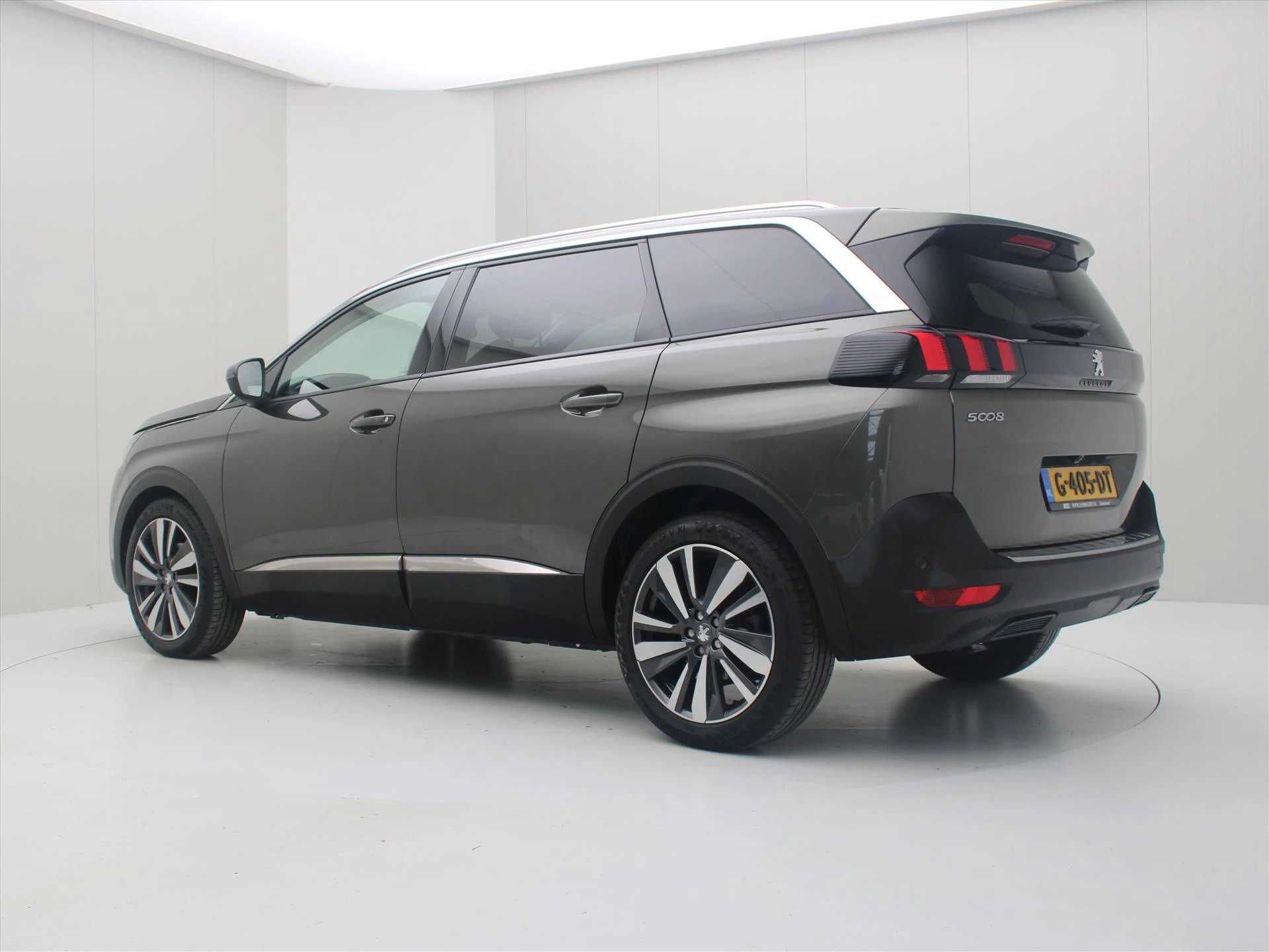 Hoofdafbeelding Peugeot 5008