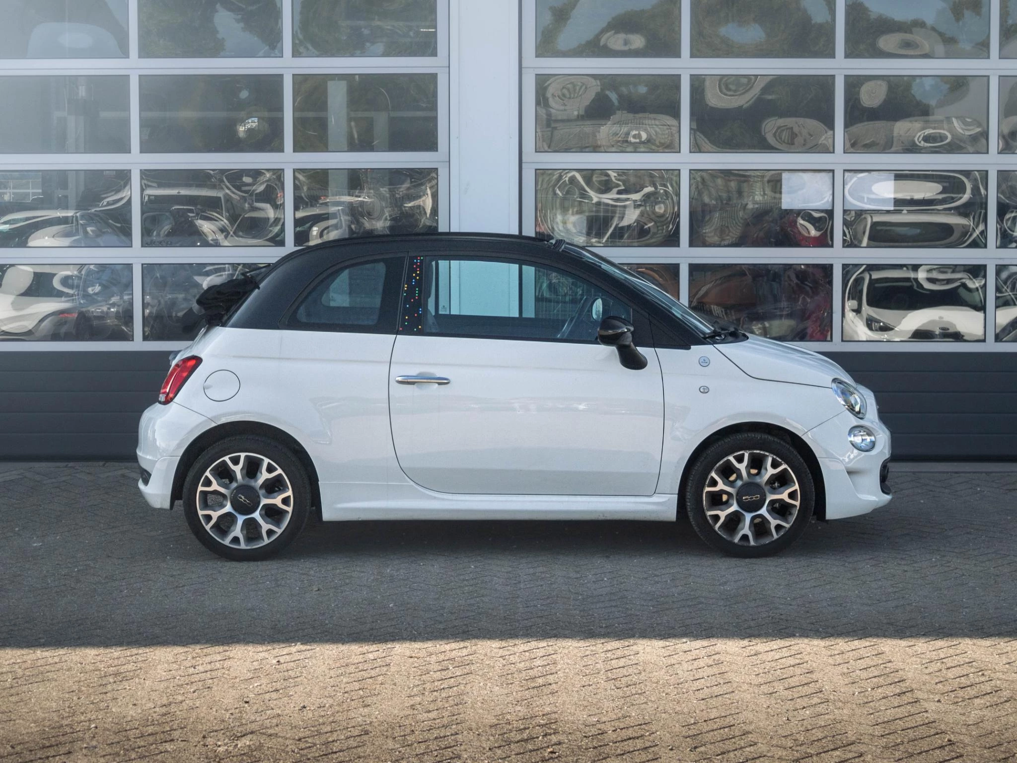 Hoofdafbeelding Fiat 500C