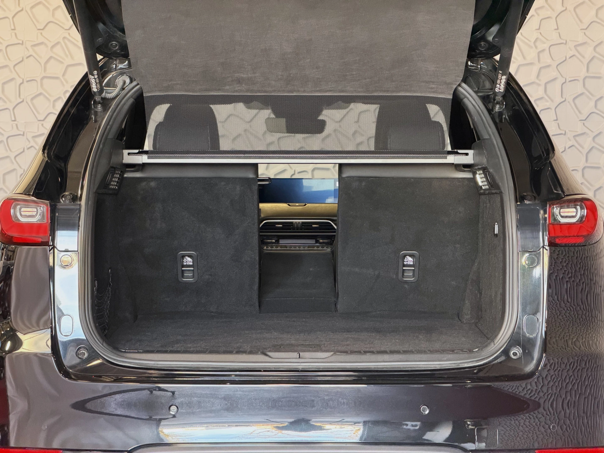 Hoofdafbeelding Mazda CX-60