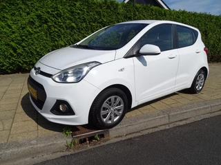 Hoofdafbeelding Hyundai i10 Hyundai i10 1.0I I-MOTION COMF-Carplay/Android navi-Clima-Cruise-Blth