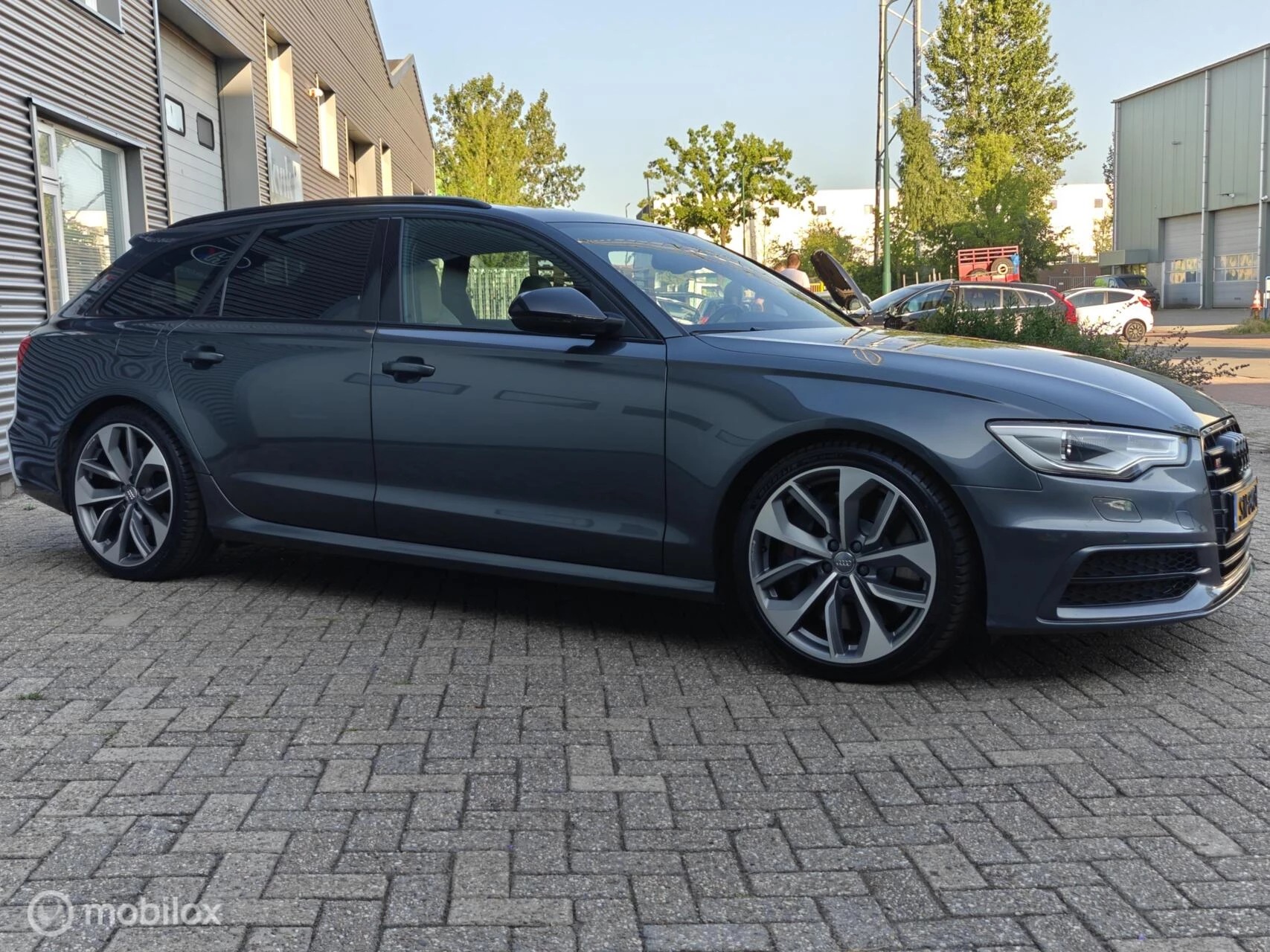 Hoofdafbeelding Audi S6