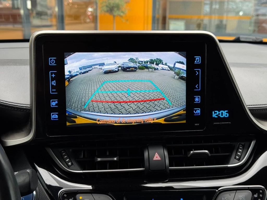 Hoofdafbeelding Toyota C-HR