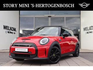 MINI Electric Classic / Panoramadak / Sportstoelen / Comfort Access / LED / Stuurverwarming / Stoelverwarming / Cruise Control / Airconditioning / PDC