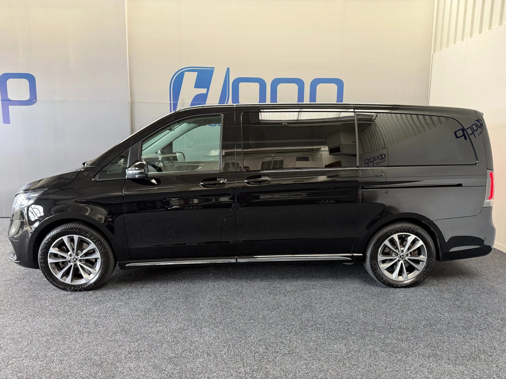 Hoofdafbeelding Mercedes-Benz EQV