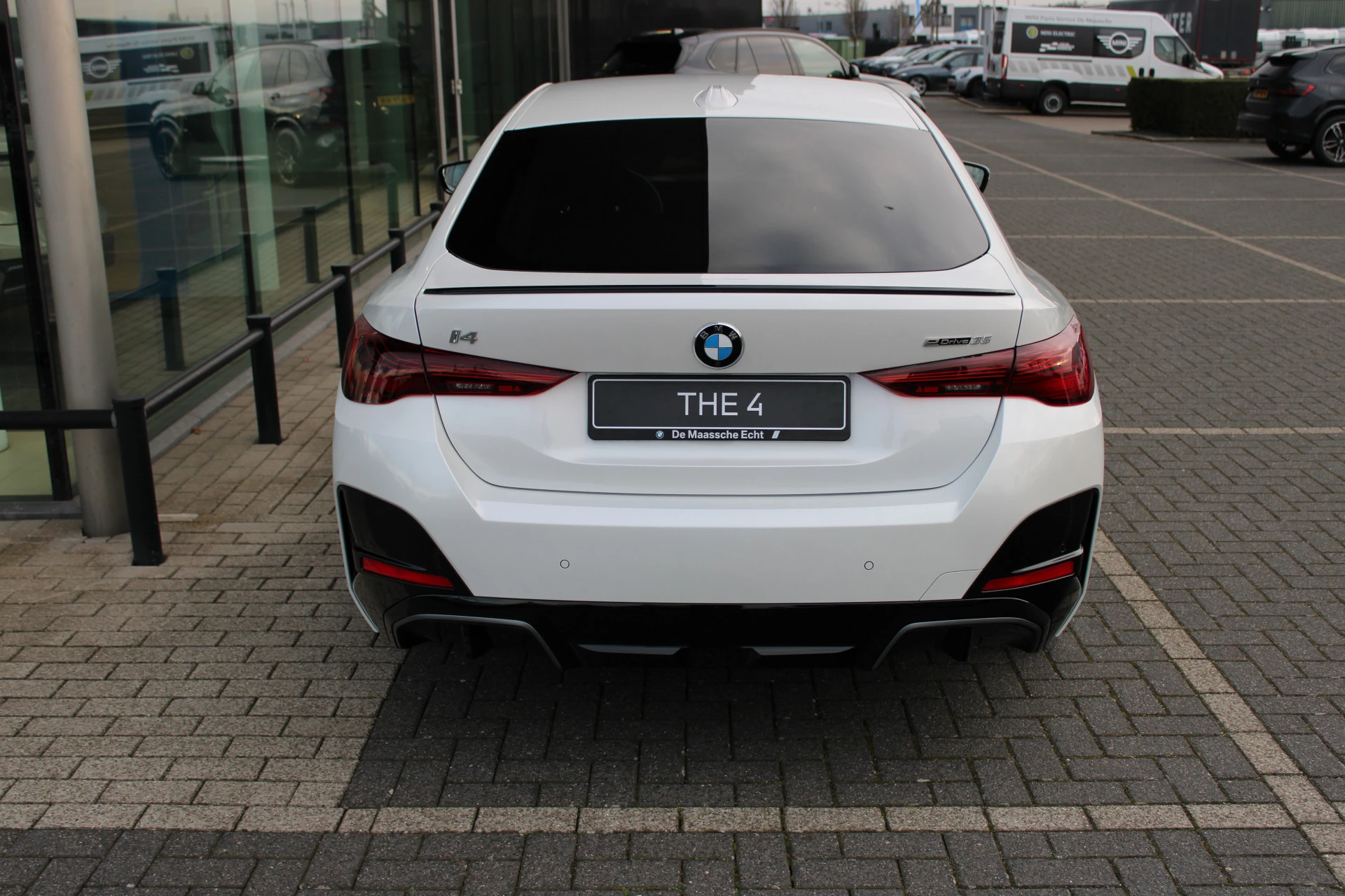 Hoofdafbeelding BMW i4