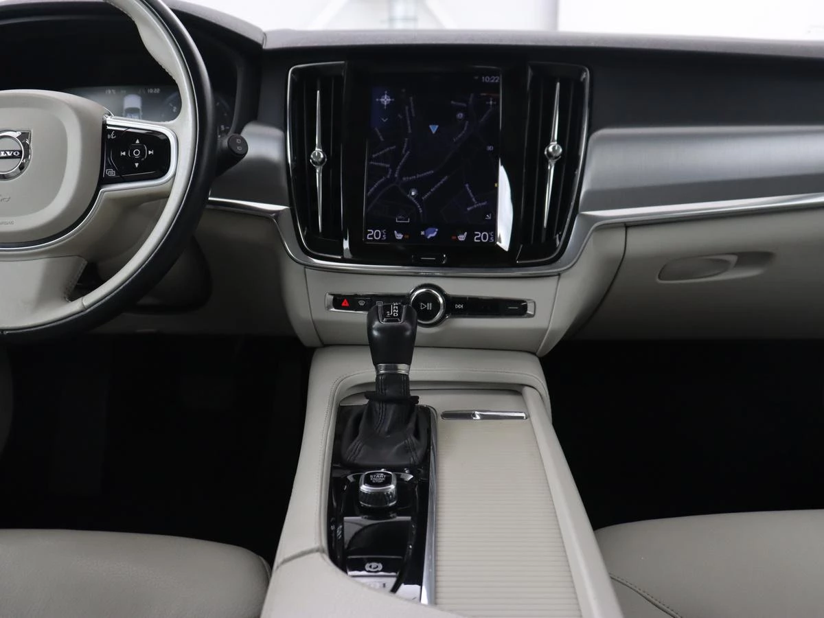 Hoofdafbeelding Volvo V90