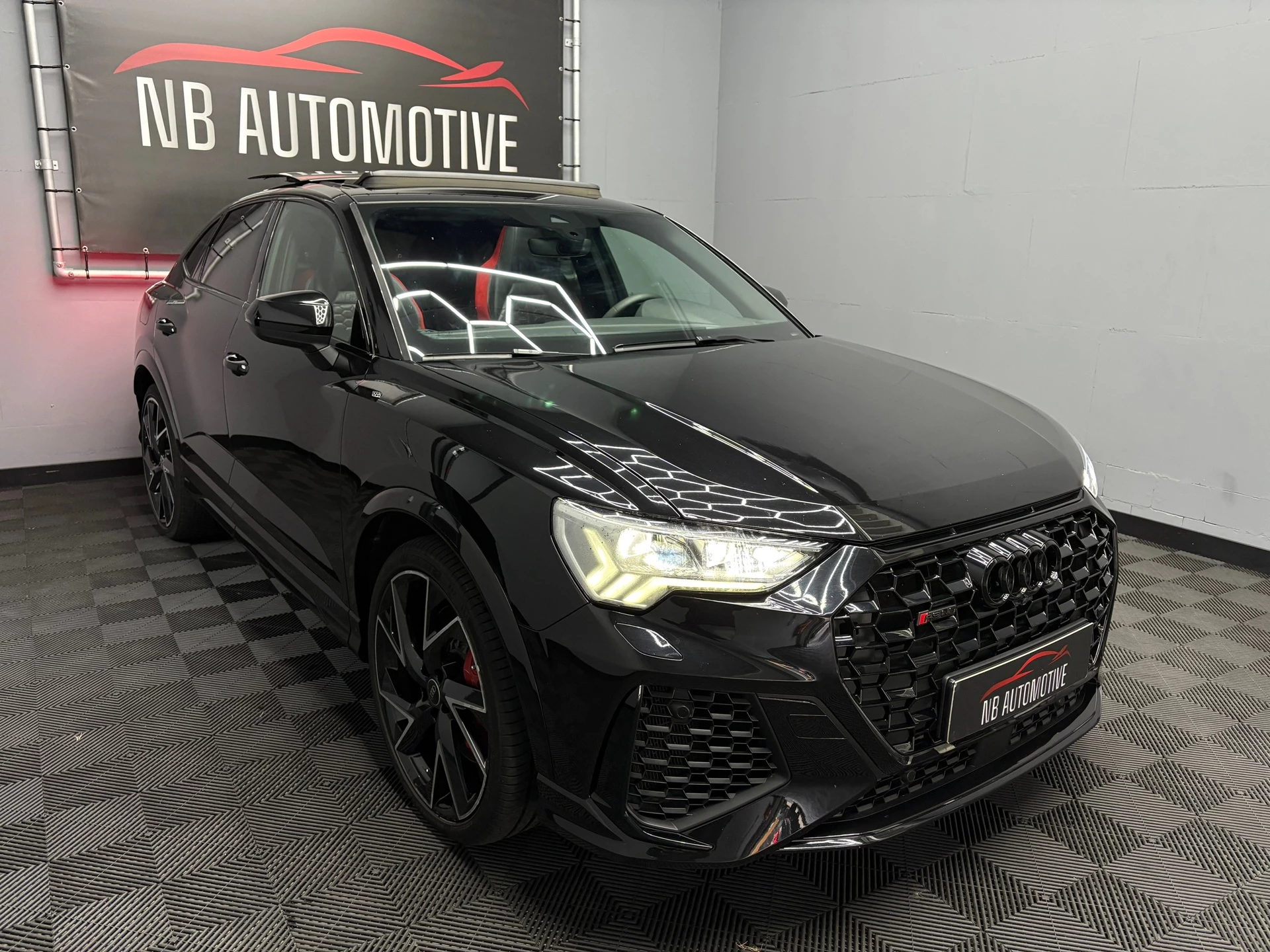 Hoofdafbeelding Audi RSQ3