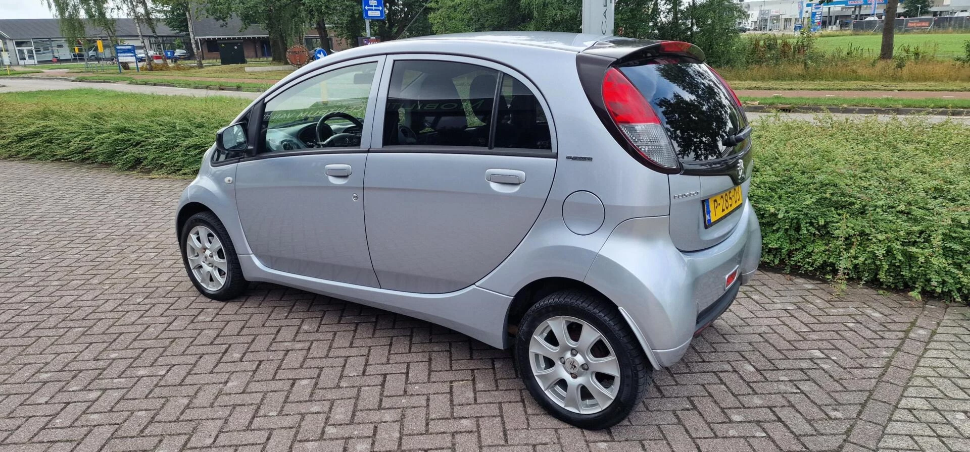 Hoofdafbeelding Peugeot iOn