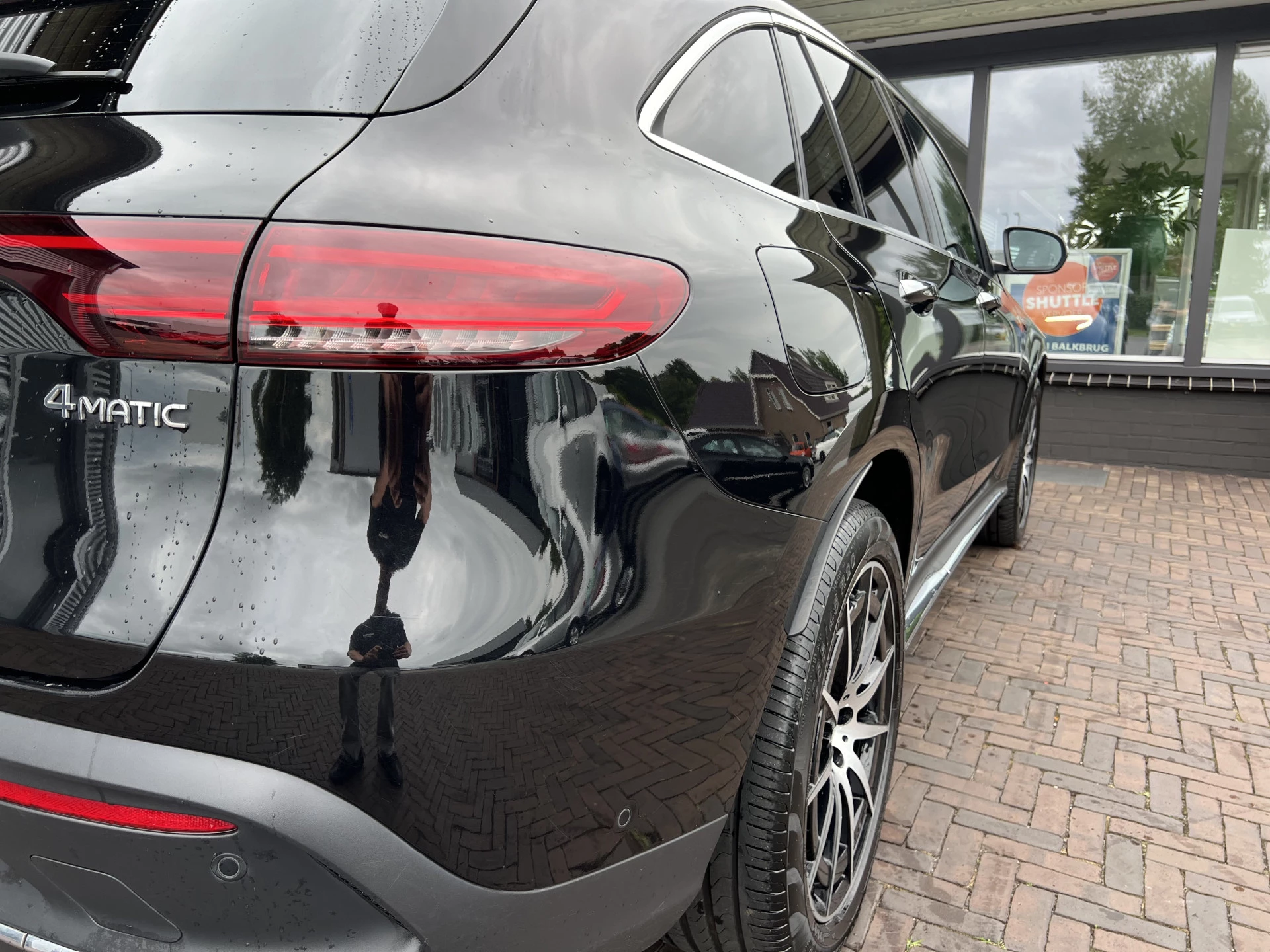 Hoofdafbeelding Mercedes-Benz EQC