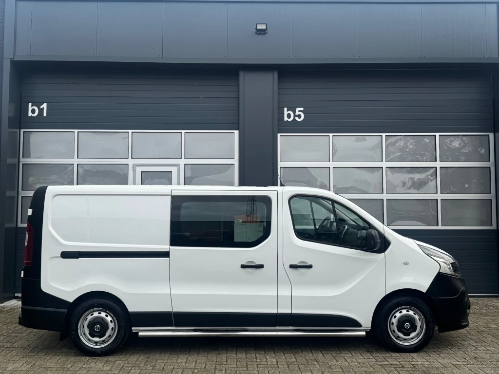 Hoofdafbeelding Nissan NV300