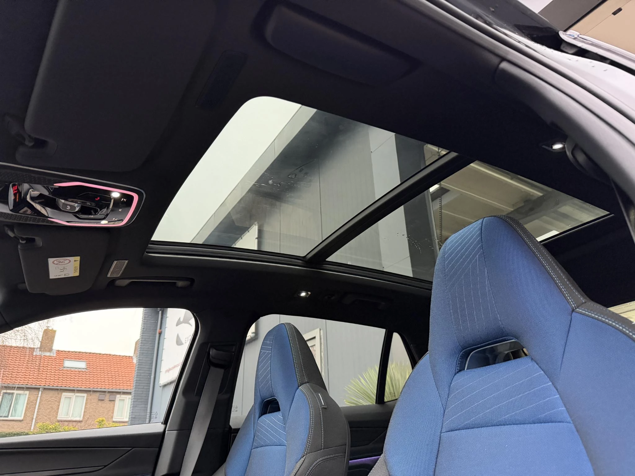 Hoofdafbeelding Lynk & Co 01