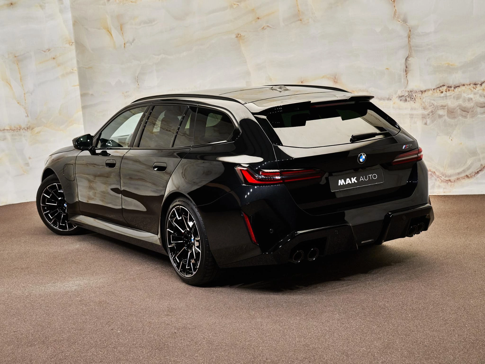 Hoofdafbeelding BMW M5