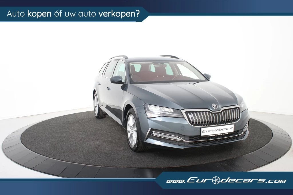Hoofdafbeelding Škoda Superb