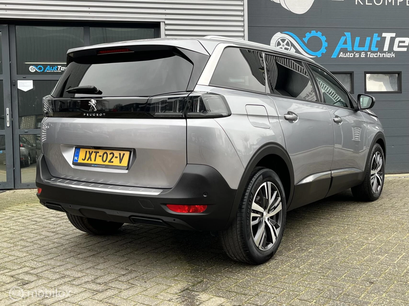 Hoofdafbeelding Peugeot 5008