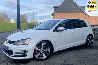 Volkswagen Golf 2.0 TSI GTI Performance Executive/ Cam/ Prem. Audio/ DAB/ Privacy/ NAP