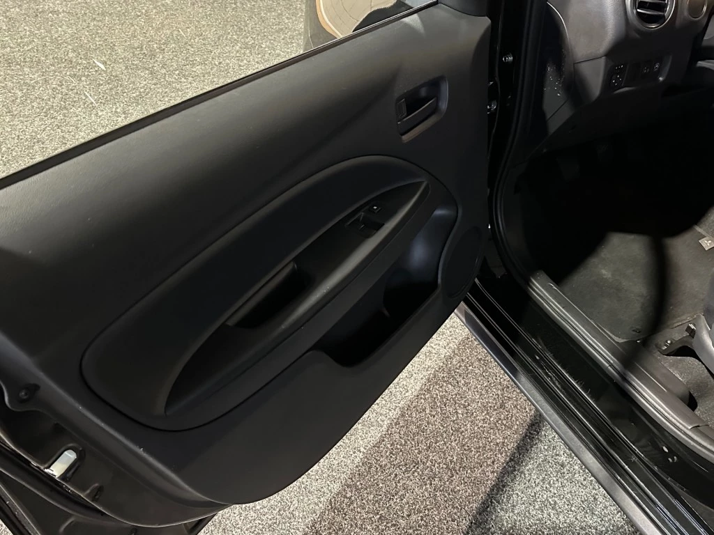 Hoofdafbeelding Mitsubishi Space Star