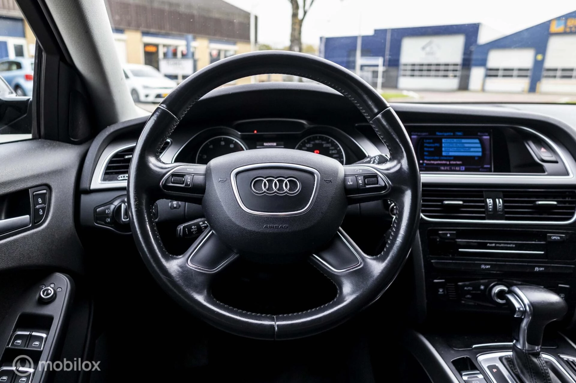 Hoofdafbeelding Audi A4