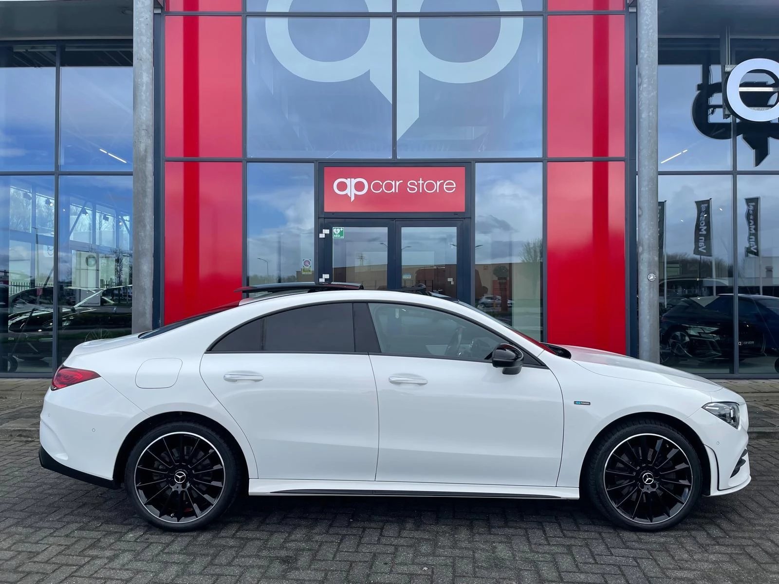 Hoofdafbeelding Mercedes-Benz CLA