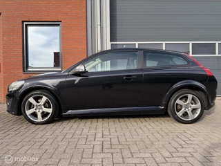 Hoofdafbeelding Volvo C30 Volvo C30 2.0 R-Design - leder - bodykit - 09-2011