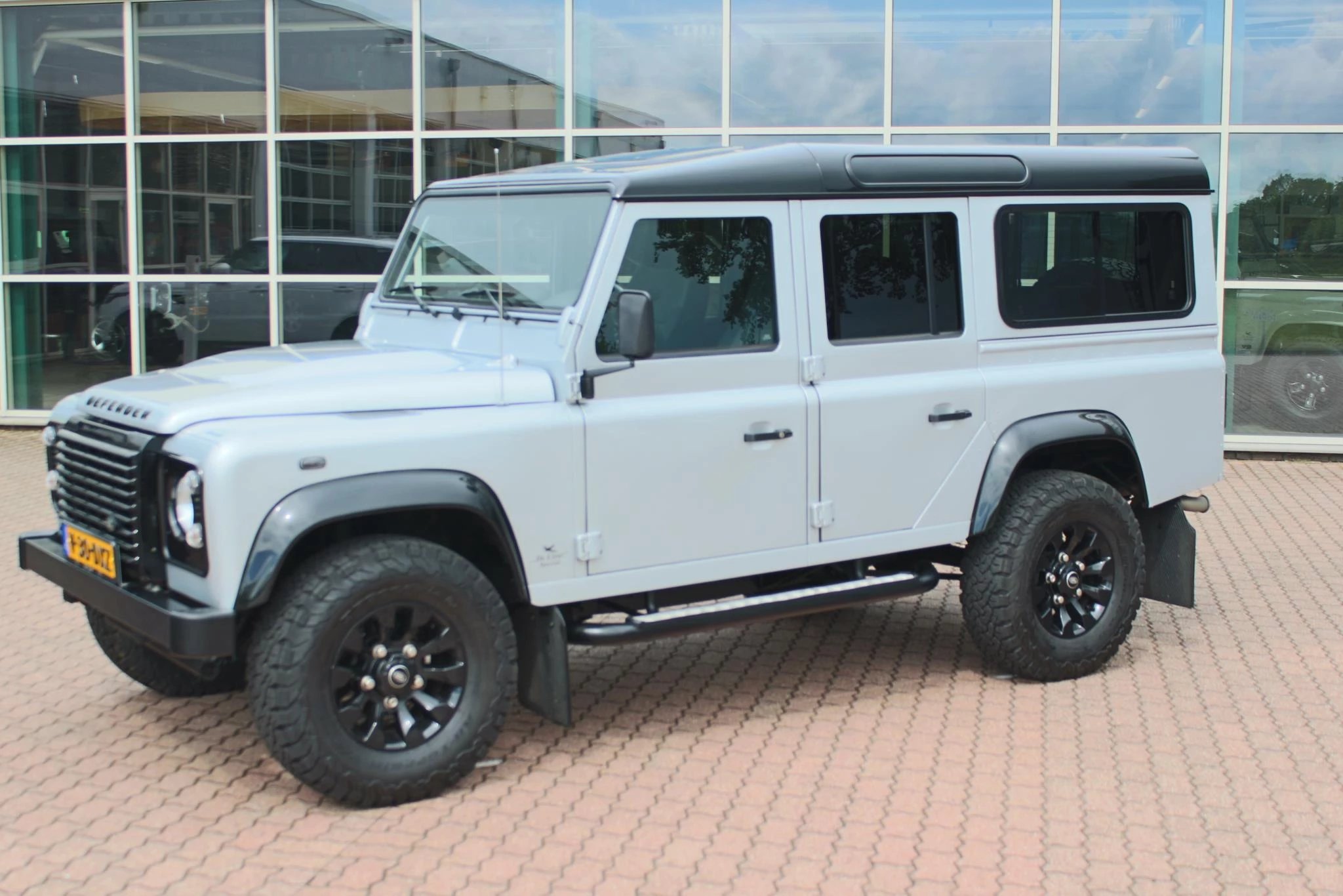 Hoofdafbeelding Land Rover Defender