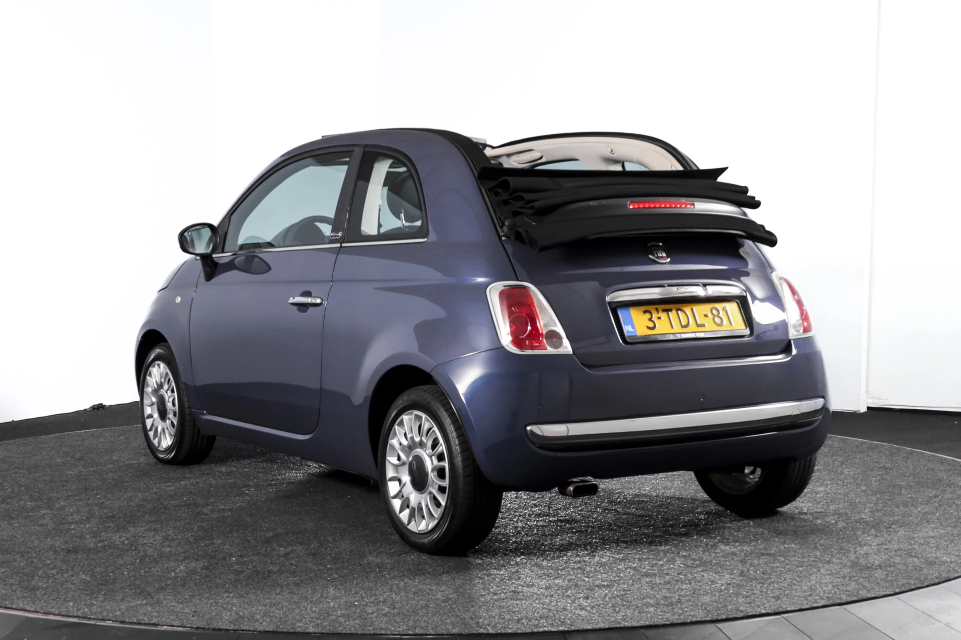 Hoofdafbeelding Fiat 500C