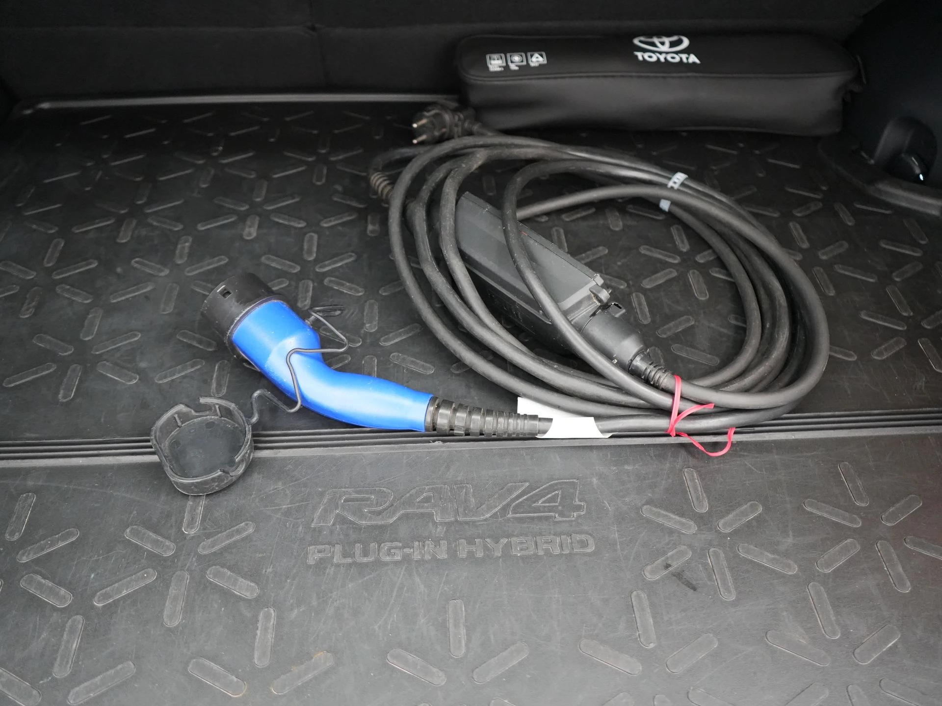 Hoofdafbeelding Toyota RAV4