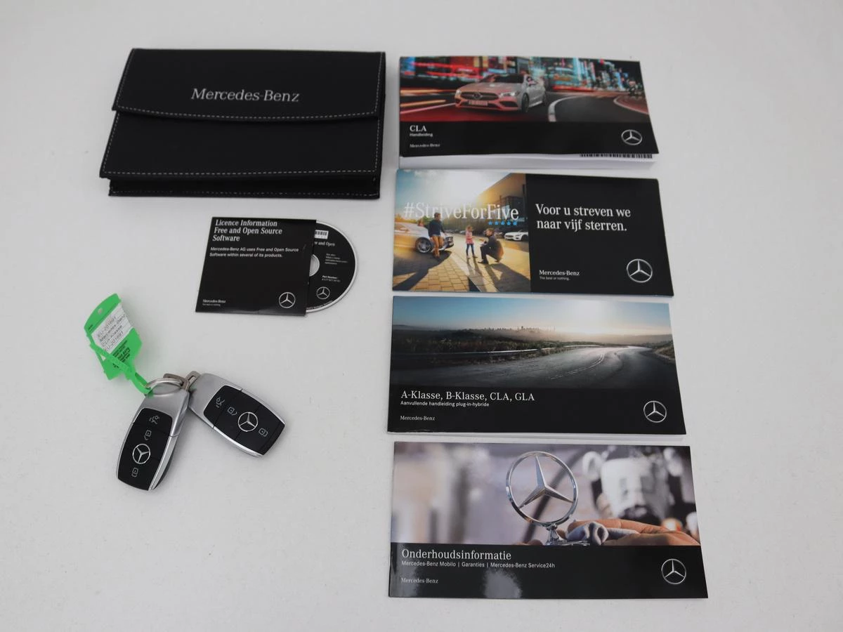 Hoofdafbeelding Mercedes-Benz CLA