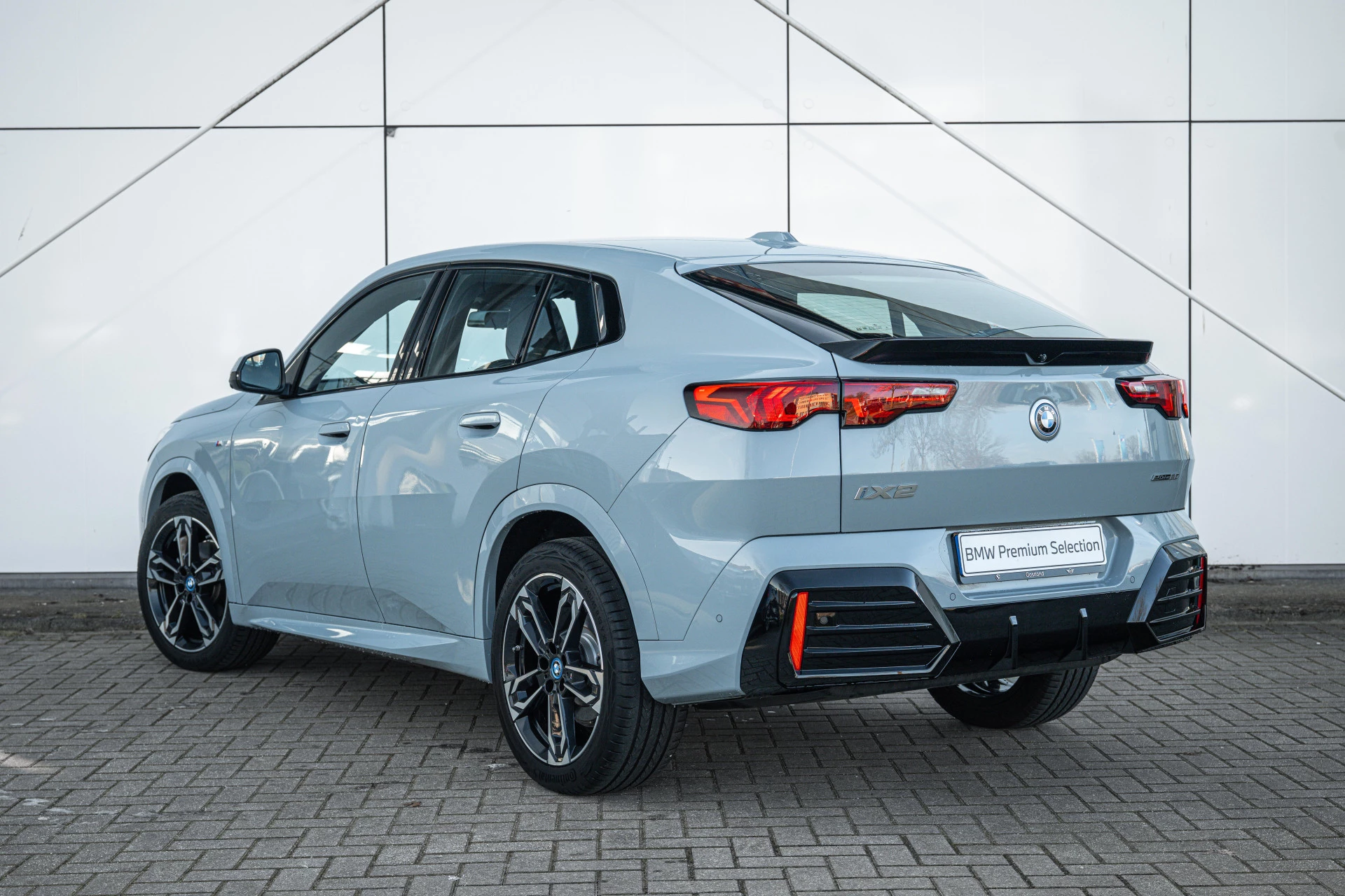 Hoofdafbeelding BMW iX2