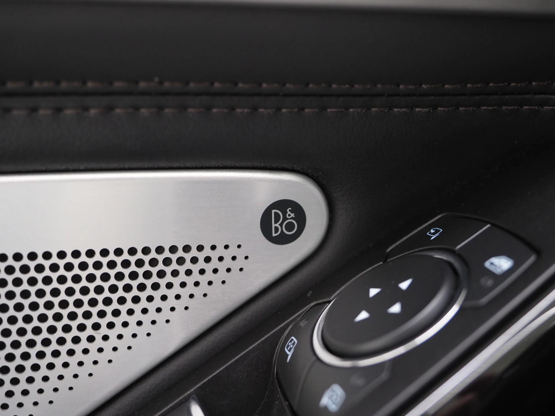 Hoofdafbeelding Ford Explorer