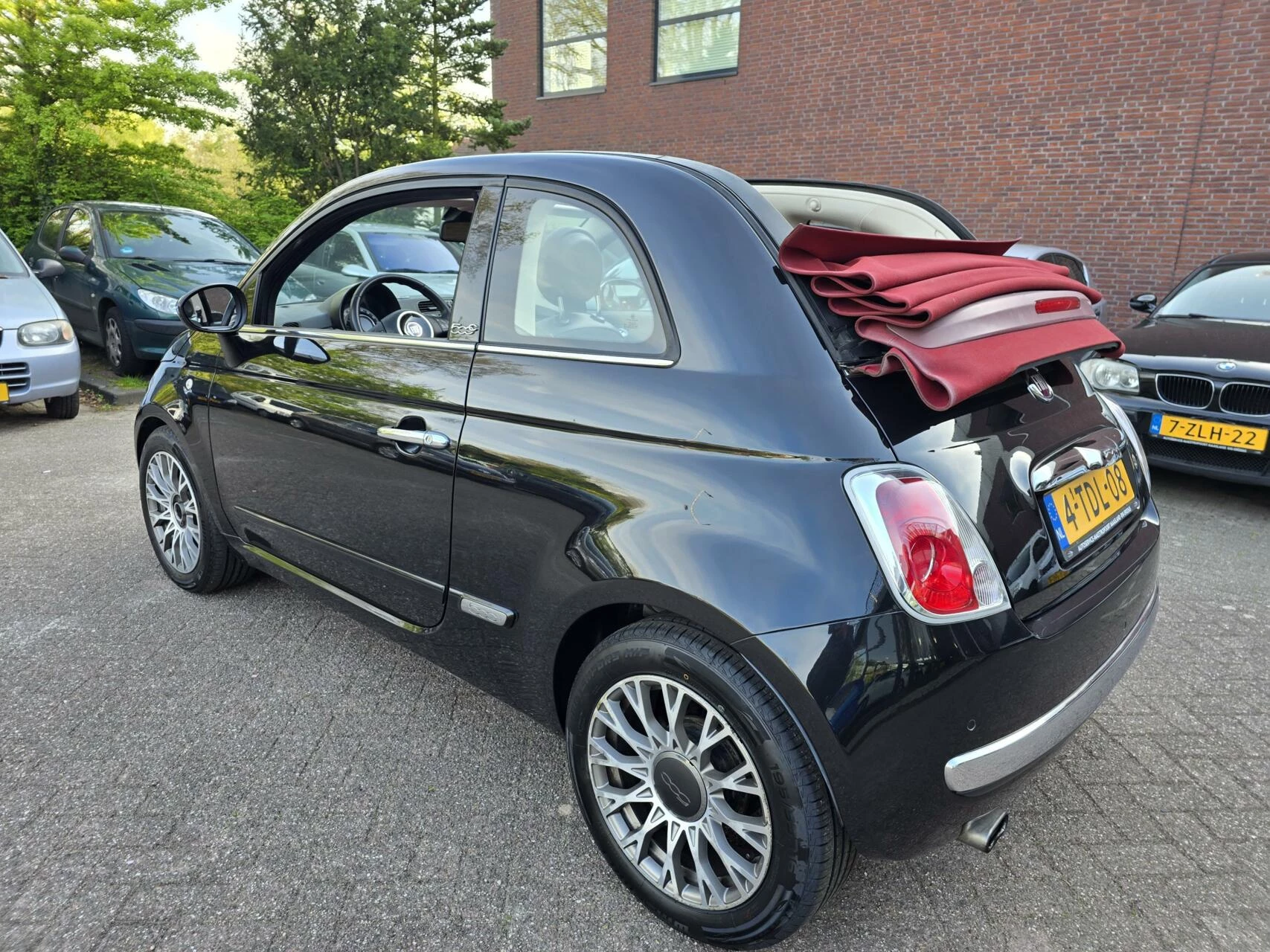 Hoofdafbeelding Fiat 500C