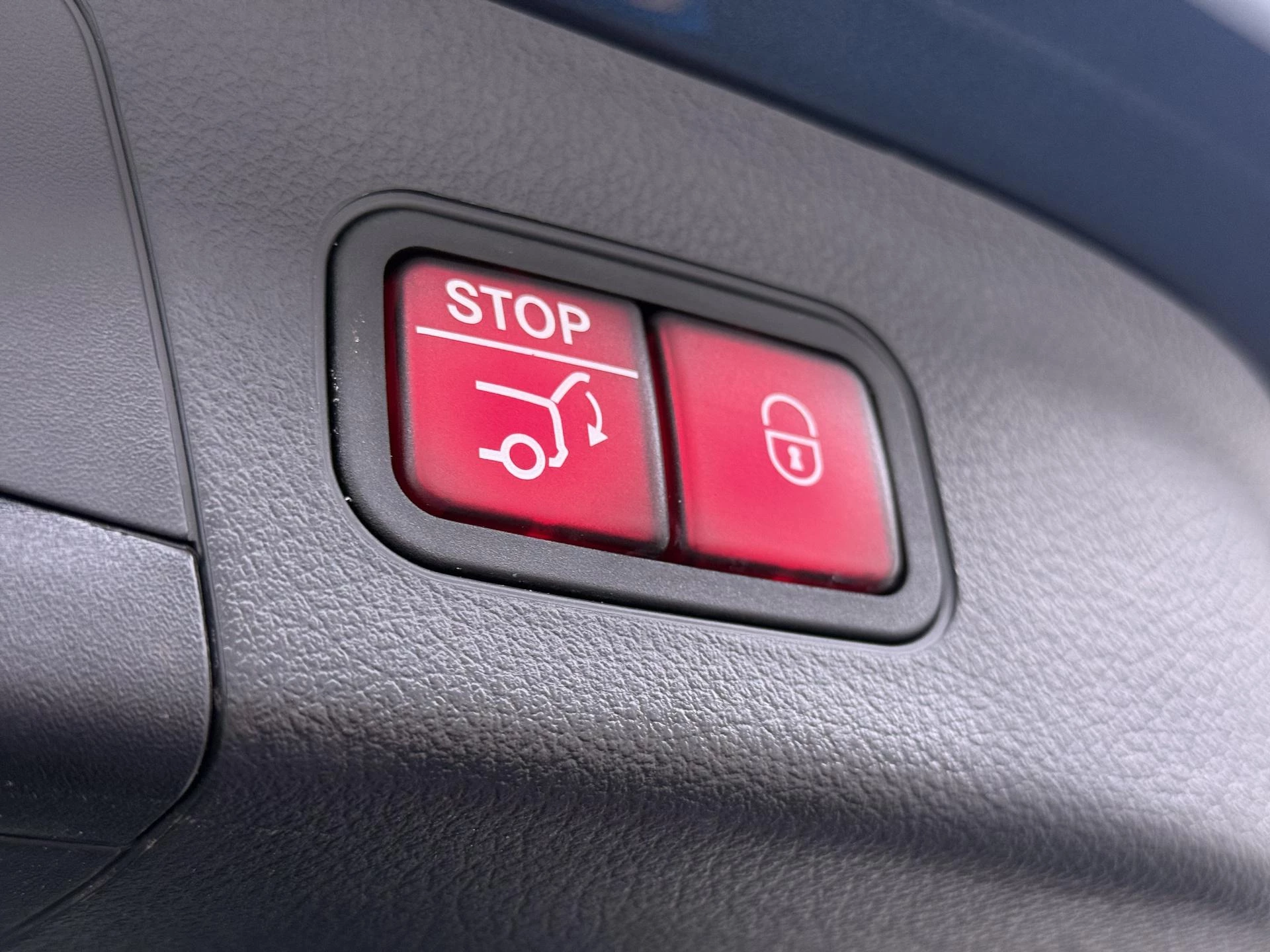 Hoofdafbeelding Mercedes-Benz EQA