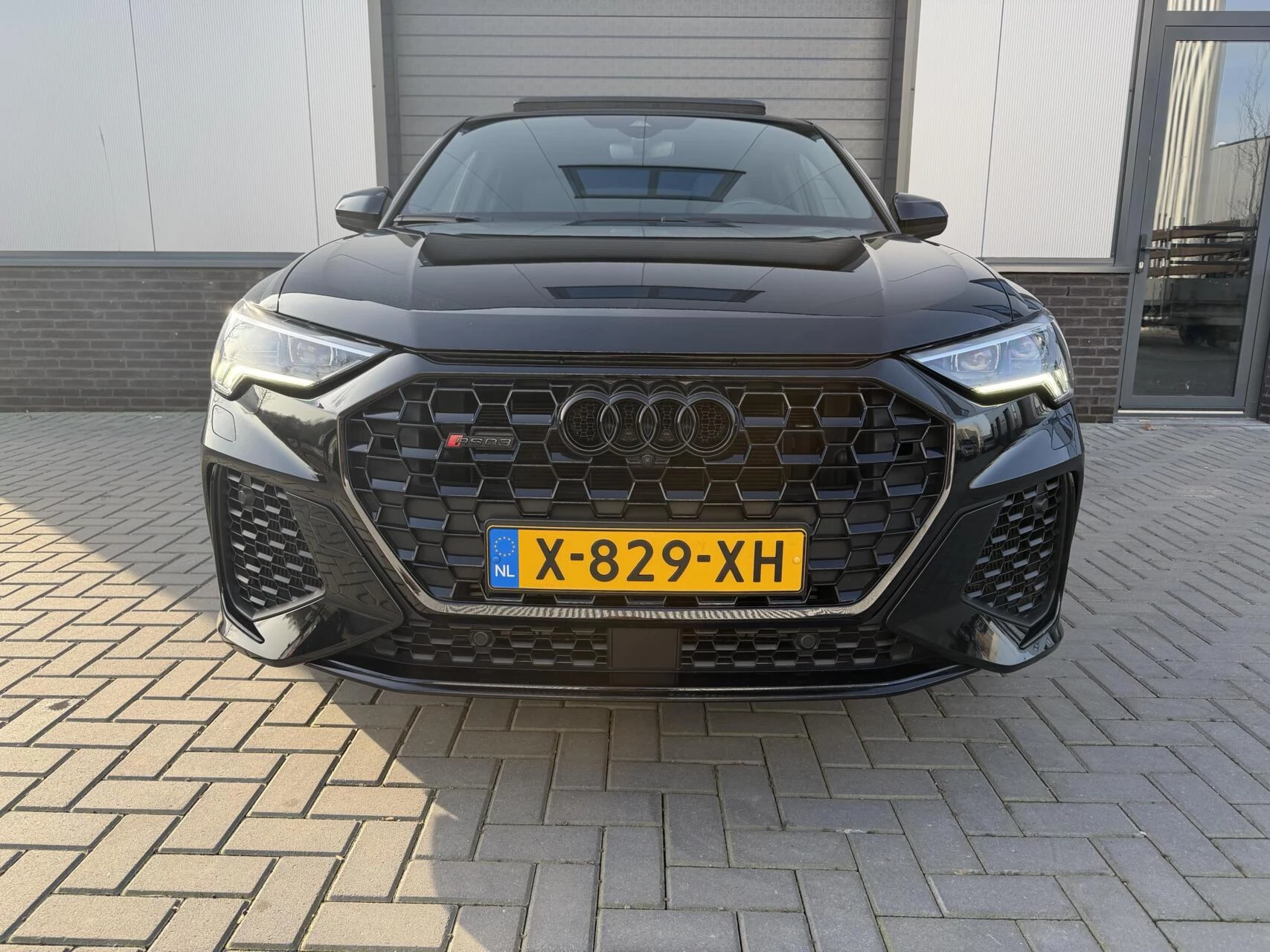 Hoofdafbeelding Audi RSQ3