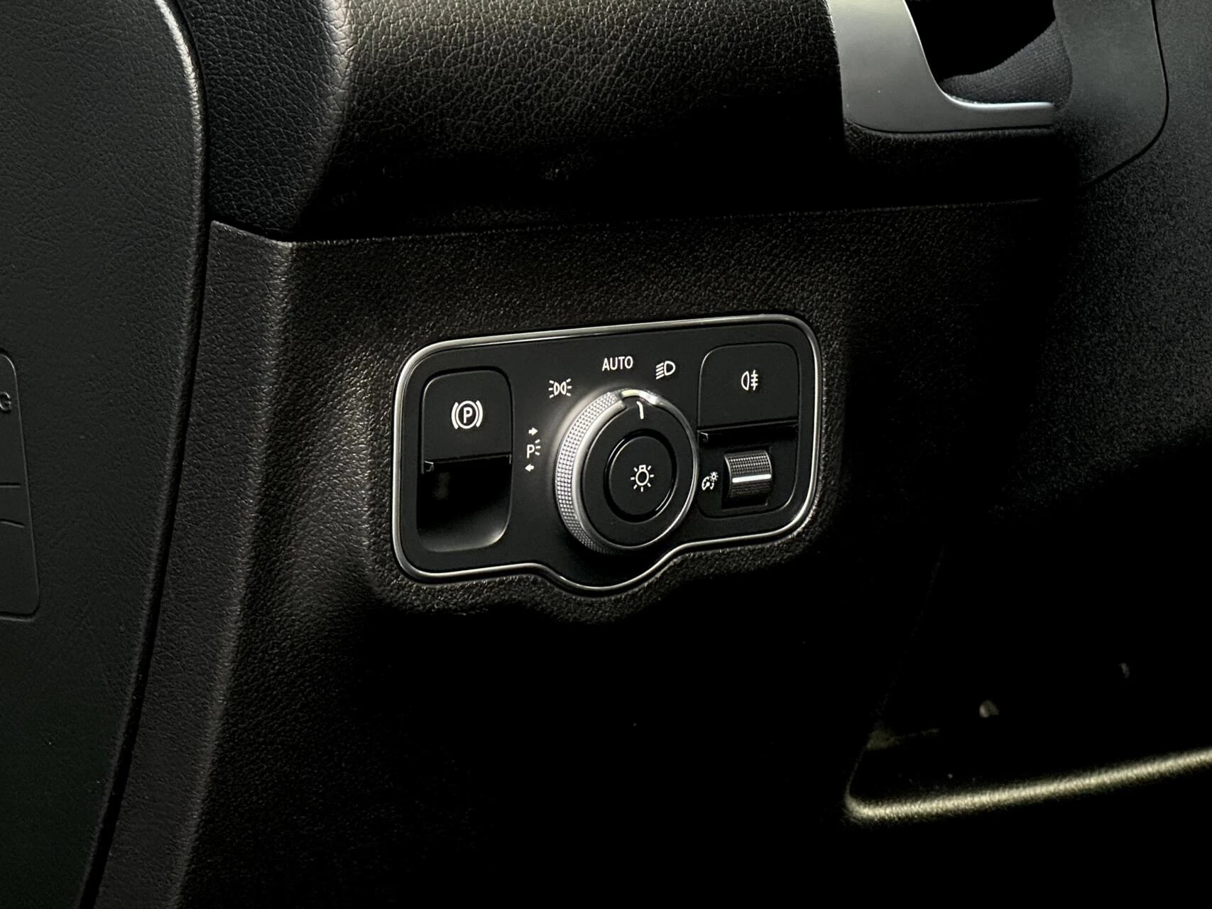 Hoofdafbeelding Mercedes-Benz EQB