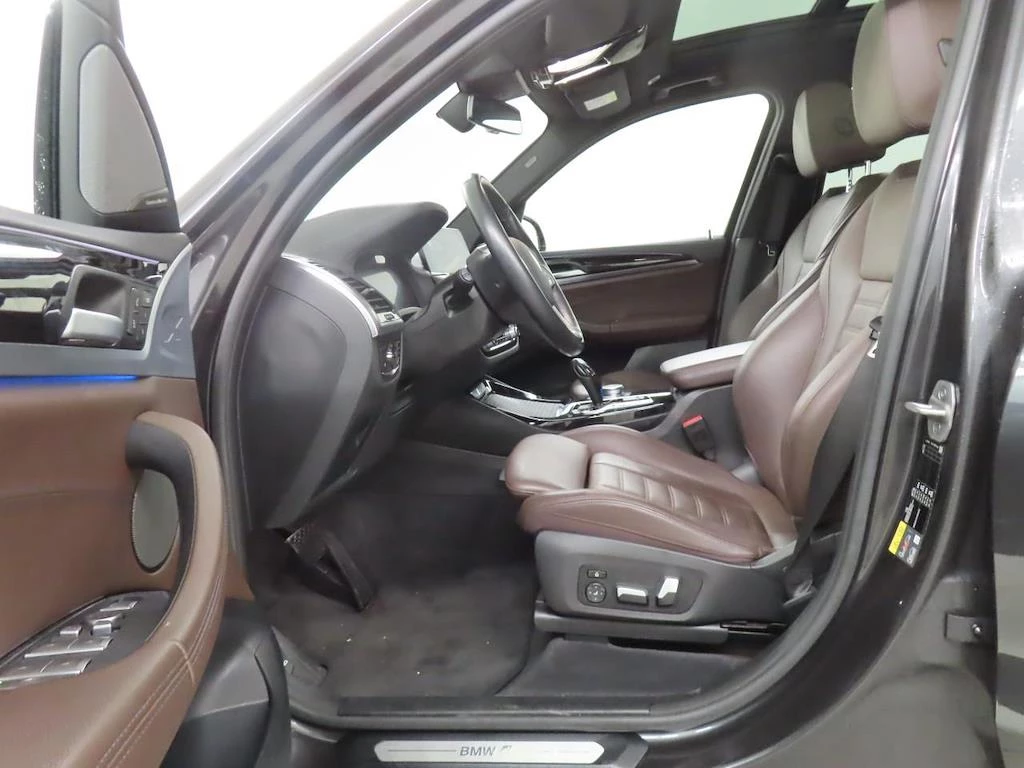 Hoofdafbeelding BMW iX3