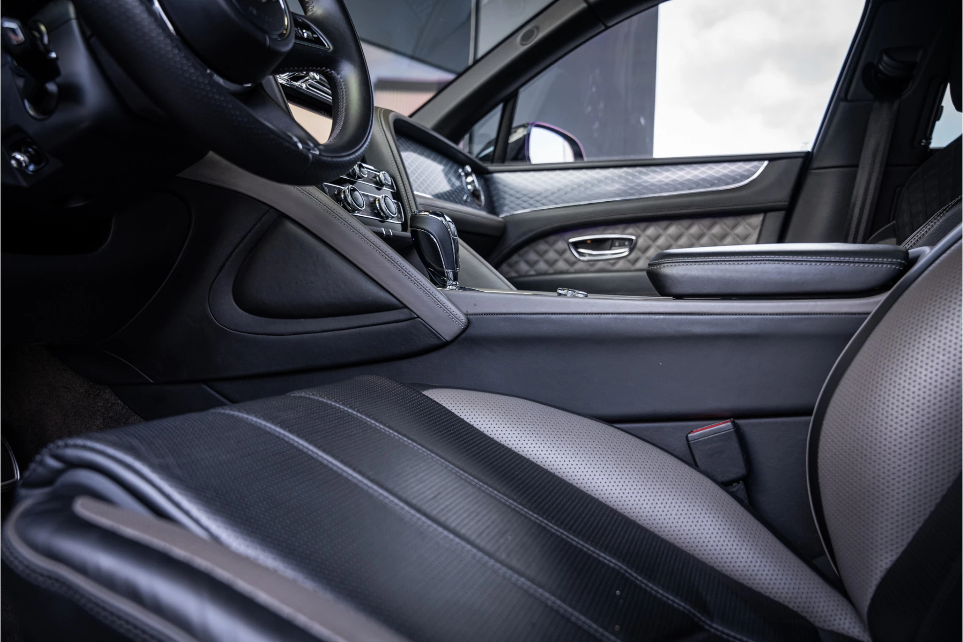 Hoofdafbeelding Bentley Bentayga