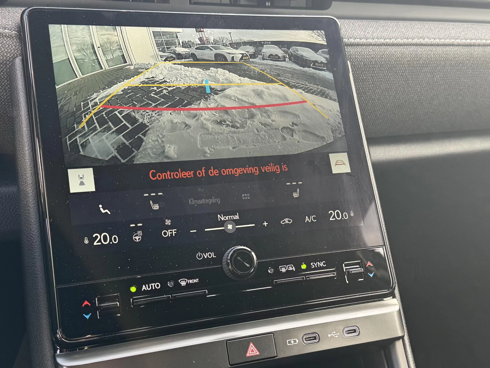 Hoofdafbeelding Lexus LBX