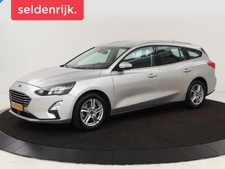 Ford Focus 1.0 EcoBoost Hybrid Trend Edition Business |  Camera | Carplay | Full LED | Navigatie | Sportstoelen | Airco | Cruise control | Parkeerhulp | Bluetooth