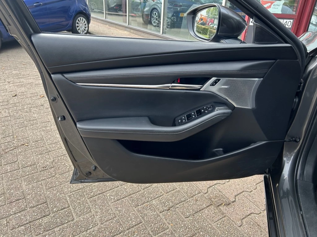 Hoofdafbeelding Mazda 3