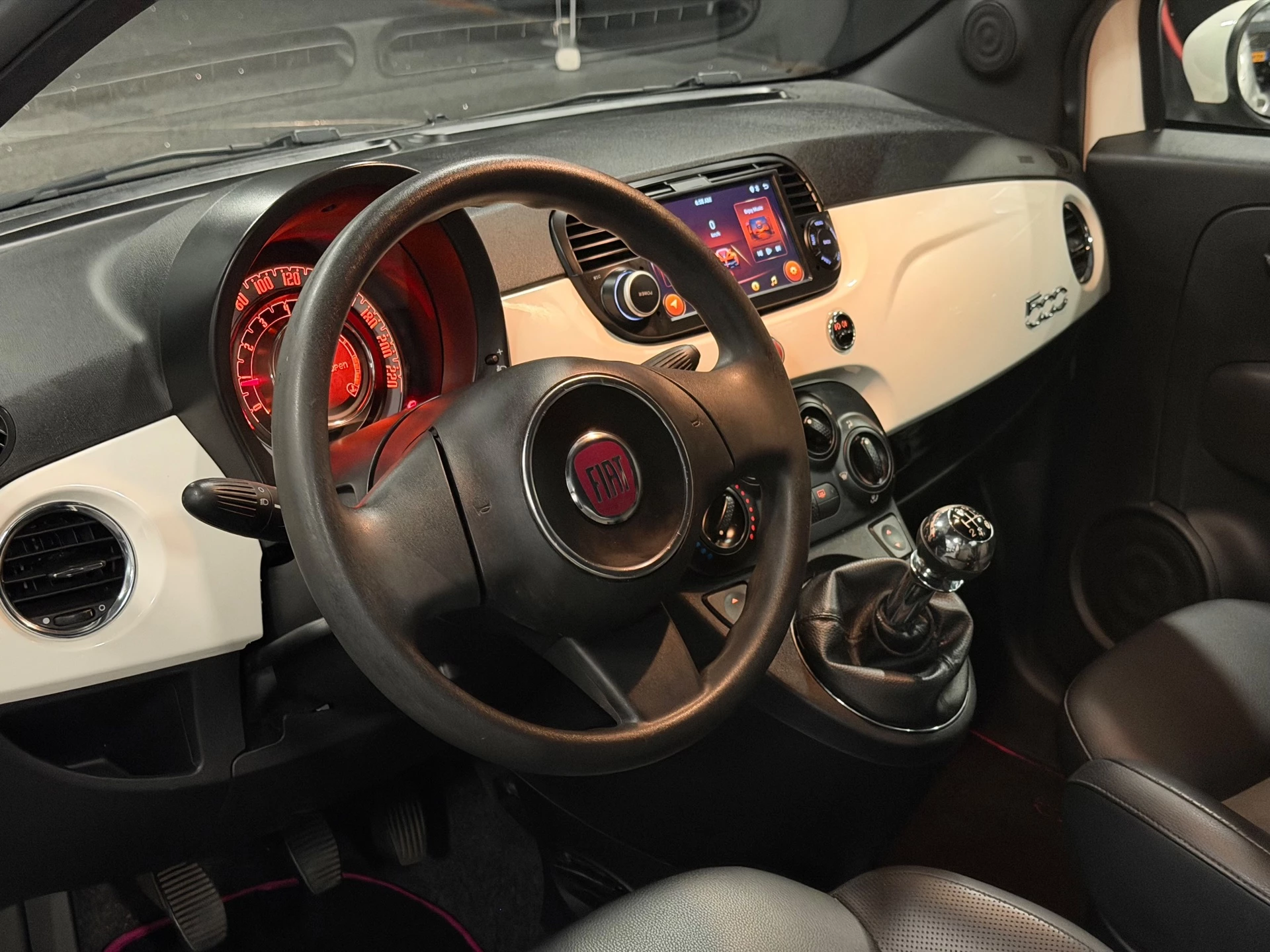 Hoofdafbeelding Fiat 500