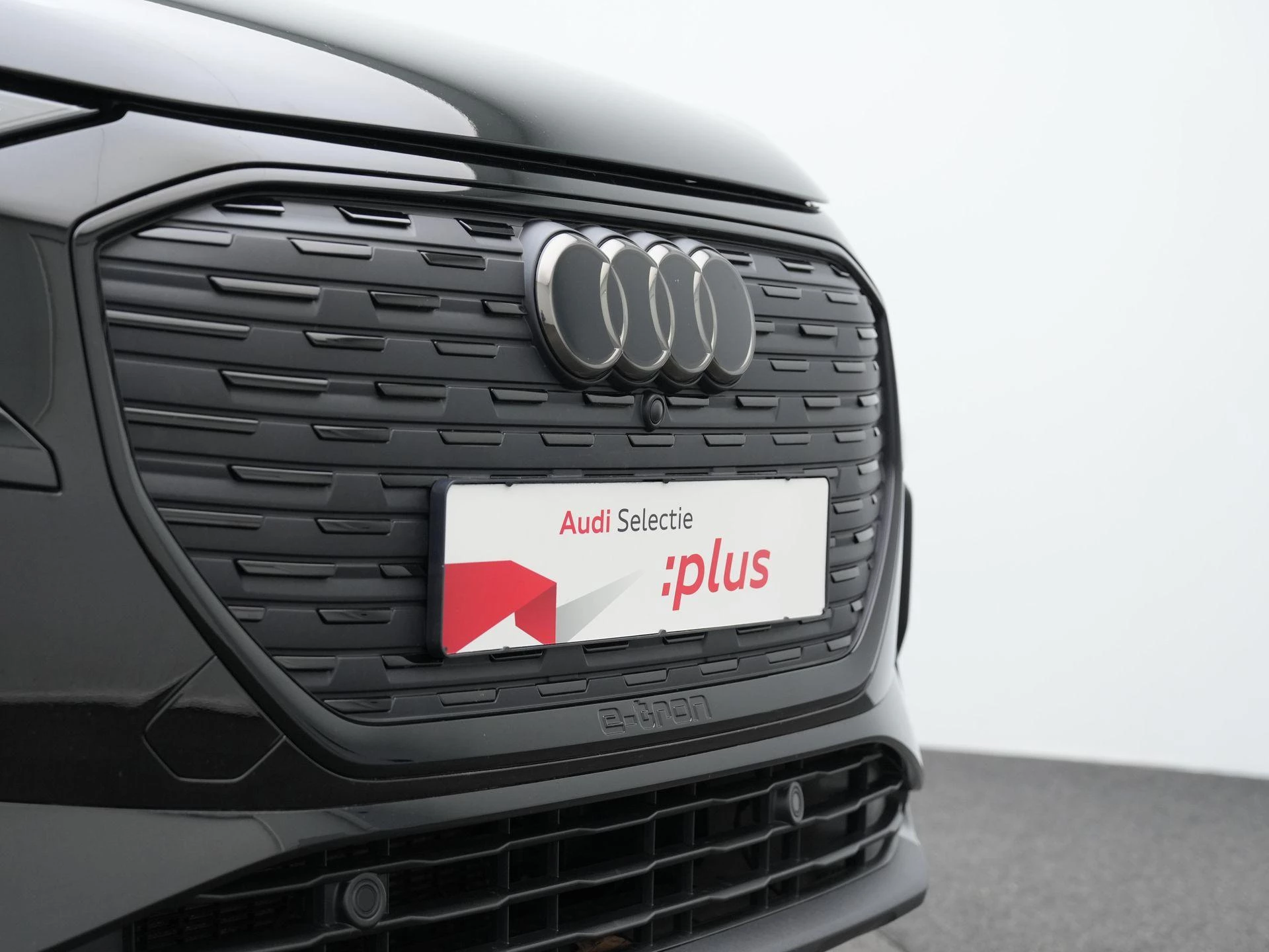 Hoofdafbeelding Audi Q4 Sportback e-tron